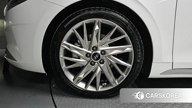 Hyundai The New Grandeur IG id 4250283 из Кореи 26