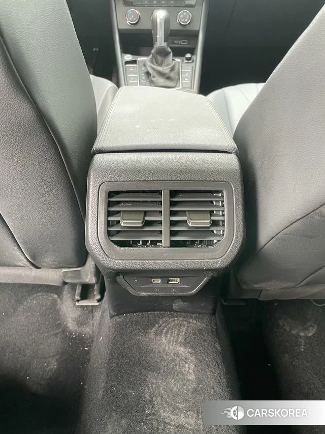 Volkswagen Lavida id 4273832 из Китая 20