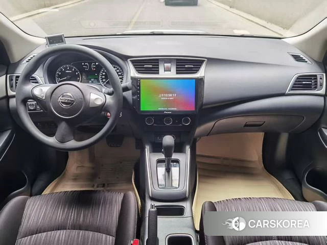 Nissan Xuan Yi 2024 Темно-серый из Китая, фото 4