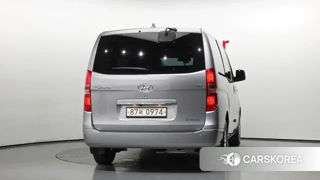 Hyundai The New Grand Starex id 3028368 из Кореи 14