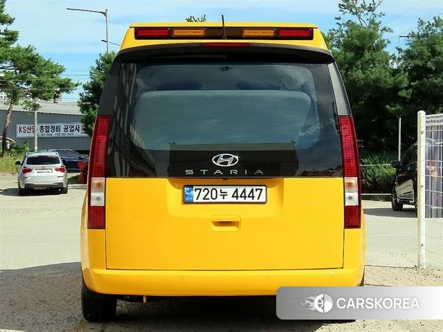 Hyundai Staria id 4687300 из Кореи 14