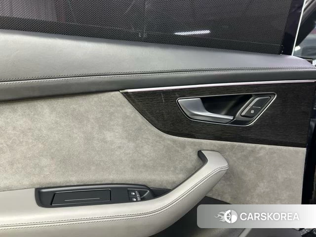 Audi Q8 id 4259175 из Китая 27