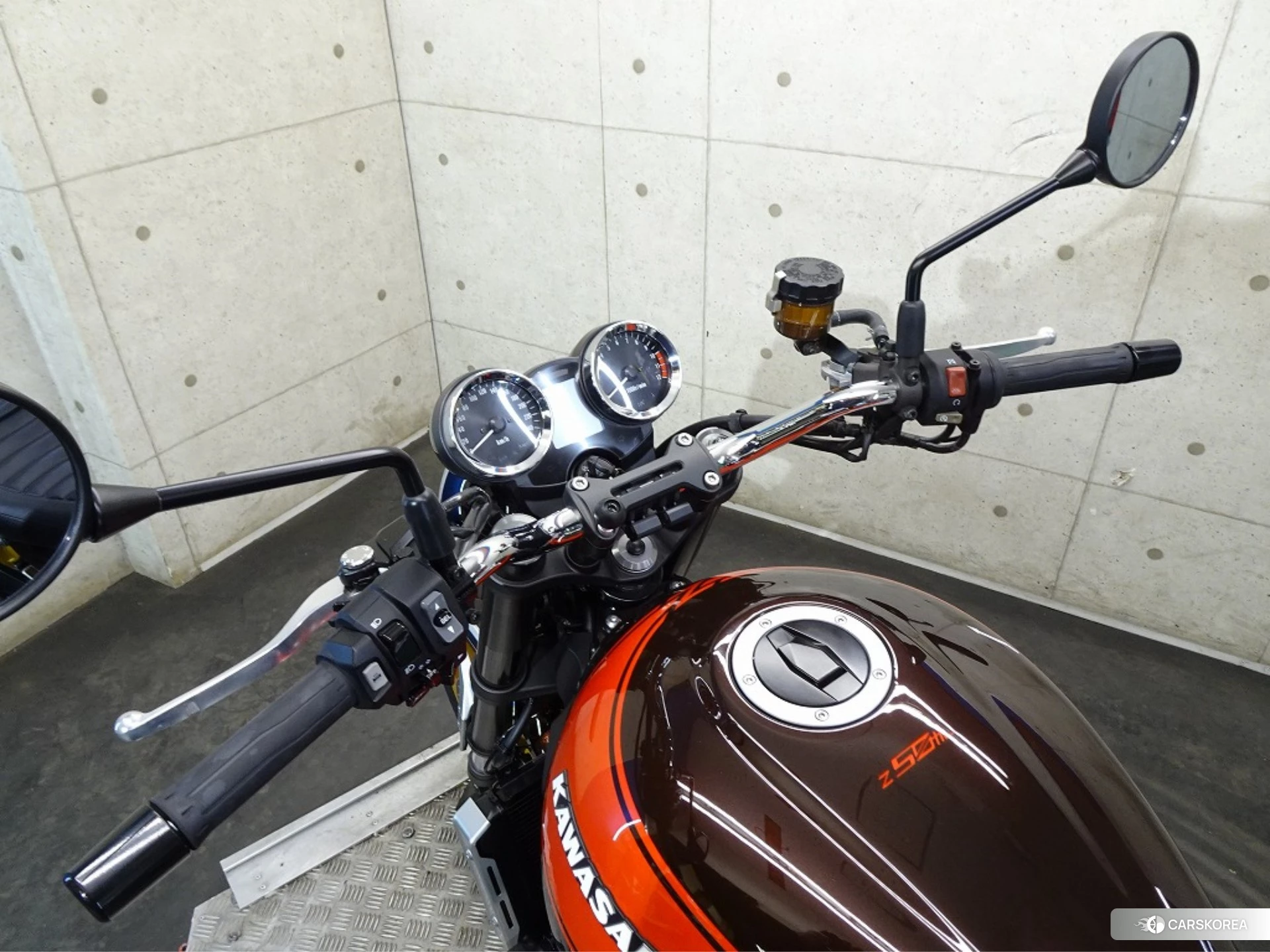 Kawasaki Z900RS id 3950488 из Японии 25