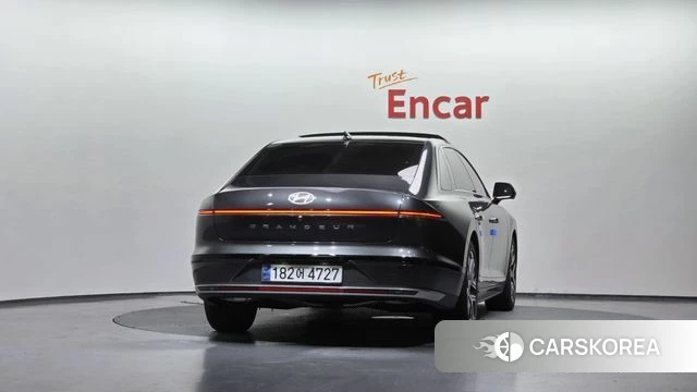 Hyundai Grandeur (GN7) id 4308120 из Кореи 34