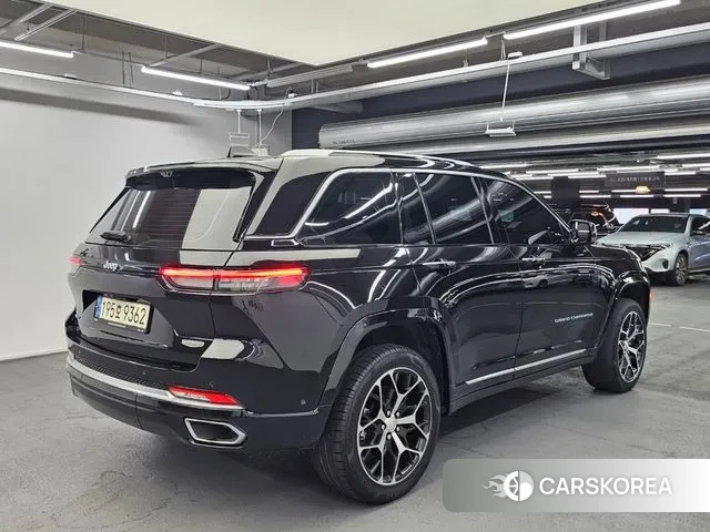 Jeep Grand Cherokee (WL) id 3131858 из Кореи 13