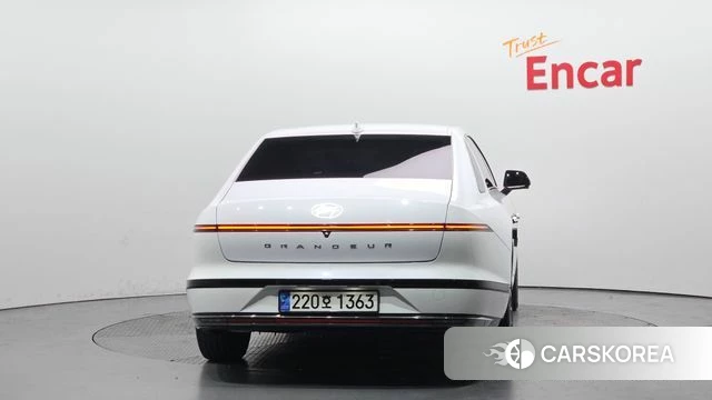 Hyundai Grandeur (GN7) id 4243768 из Кореи 29