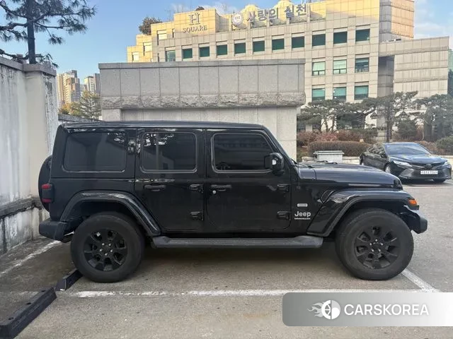 Jeep Wrangler (JL) 2023 Черный из Кореи, фото 4
