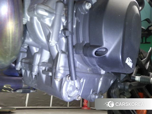 Engine photo