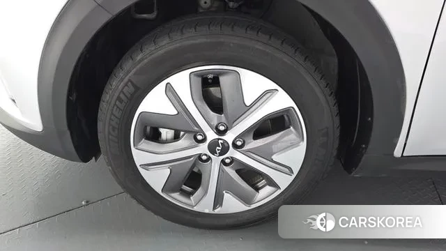 Kia Niro EV id 3395569 из Кореи 14