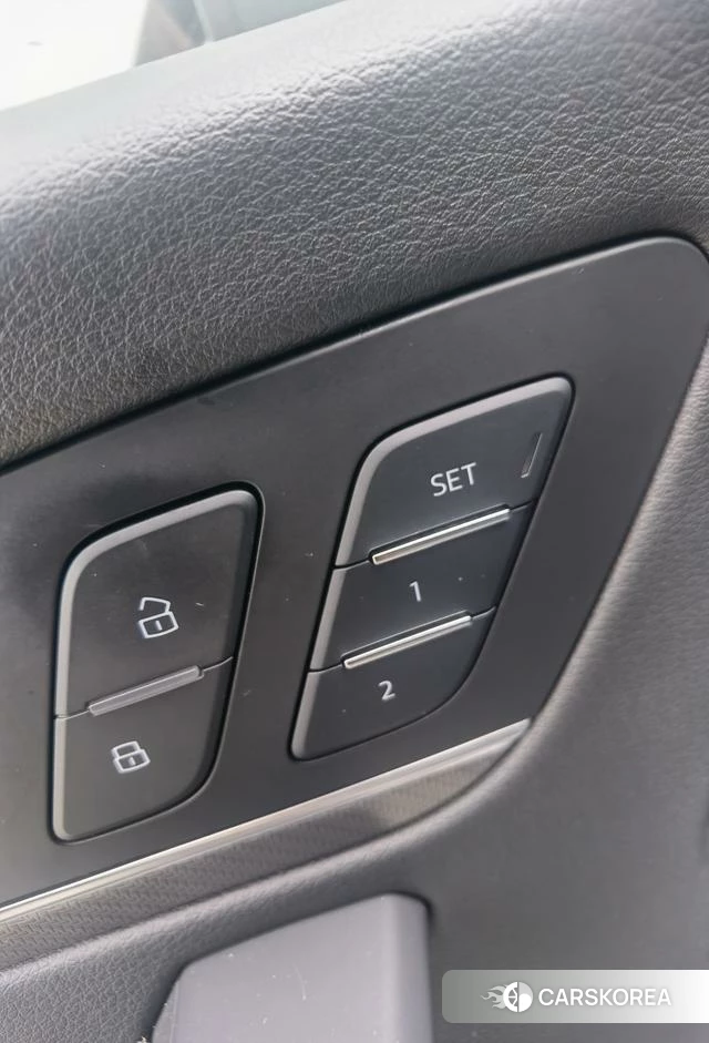 Audi Q5L 2023 Черный из Китая, фото 6