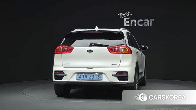 Kia Niro EV id 4604977 из Кореи 26