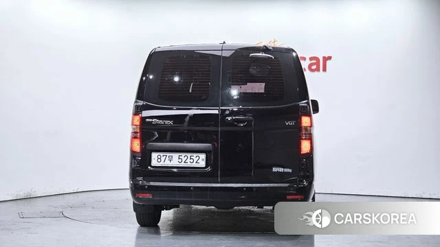 Hyundai The New Grand Starex id 3966270 из Кореи 14