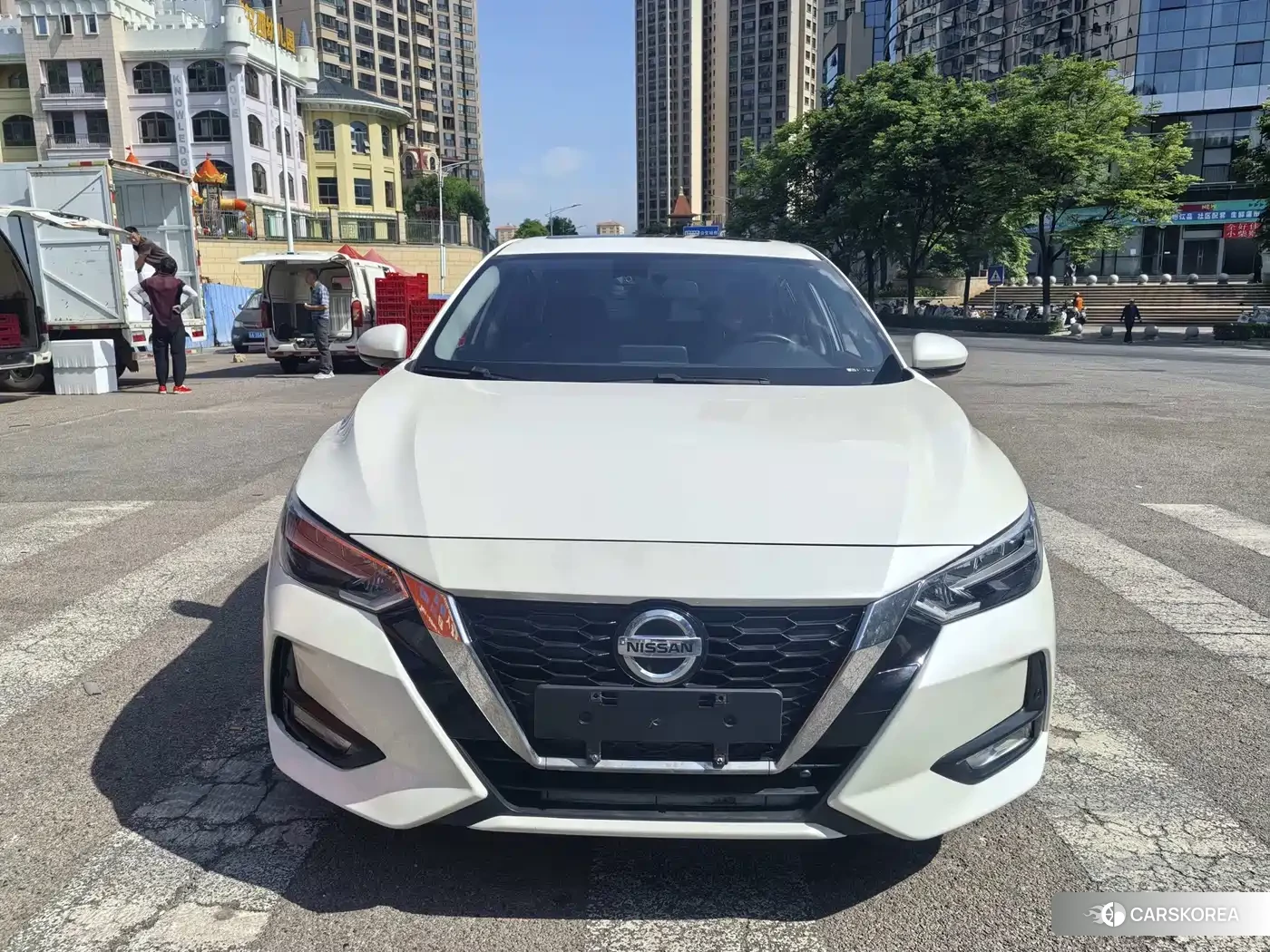 Nissan Sylphy 2021 Белый из Китая, фото 4