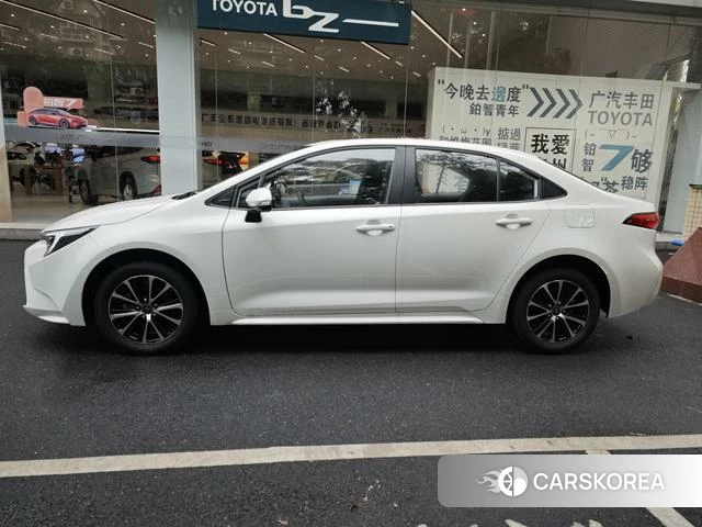 Toyota Lei Ling 2024 Белый из Китая, фото 5