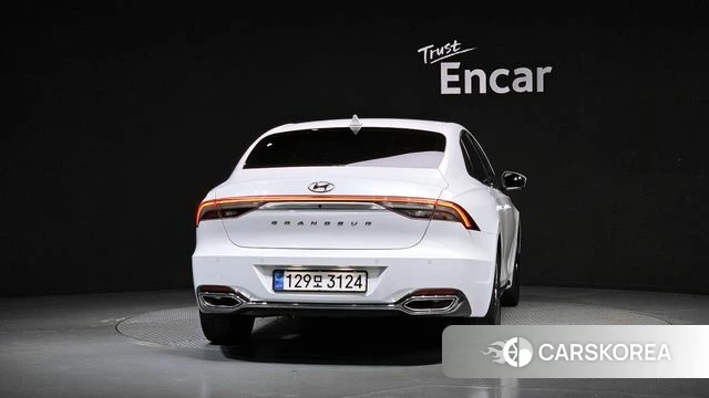 Hyundai The New Grandeur IG id 4501175 из Кореи 25