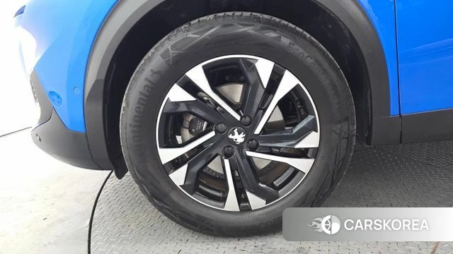 Peugeot e-2008 second generation id 4650077 из Кореи 26