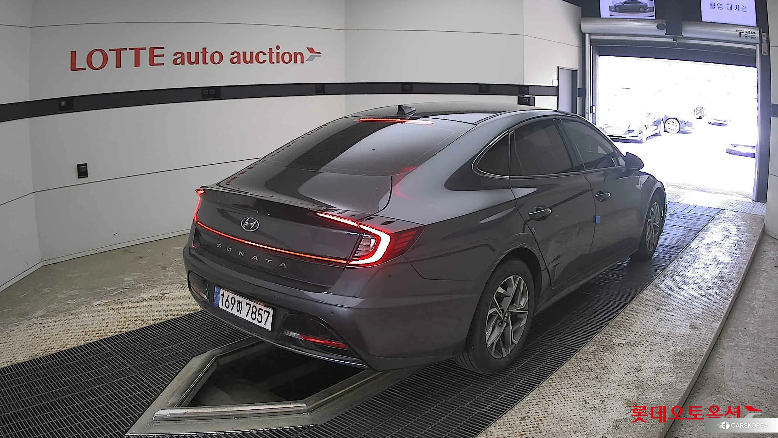 Hyundai Sonata id 4289402 из Кореи 32