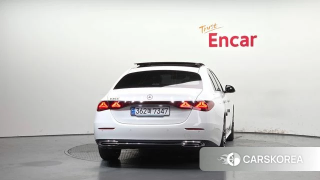 Mercedes-Benz E-Class W214 id 4493763 из Кореи 14