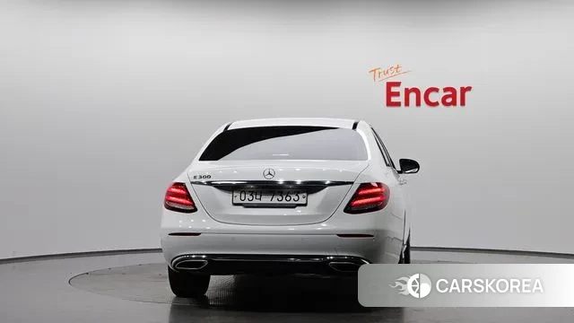 Mercedes-Benz E-Class W213 id 3789351 из Кореи 15