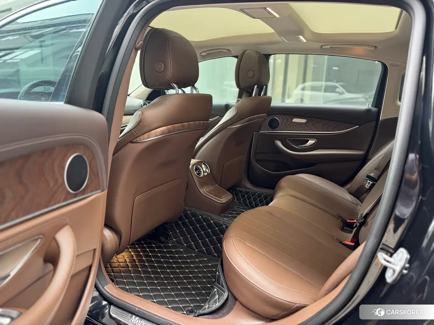 Mercedes-Benz E-Class id 4649287 из Китая 13