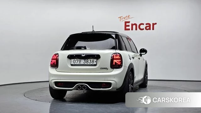 Mini Cooper S id 4465342 из Кореи 26