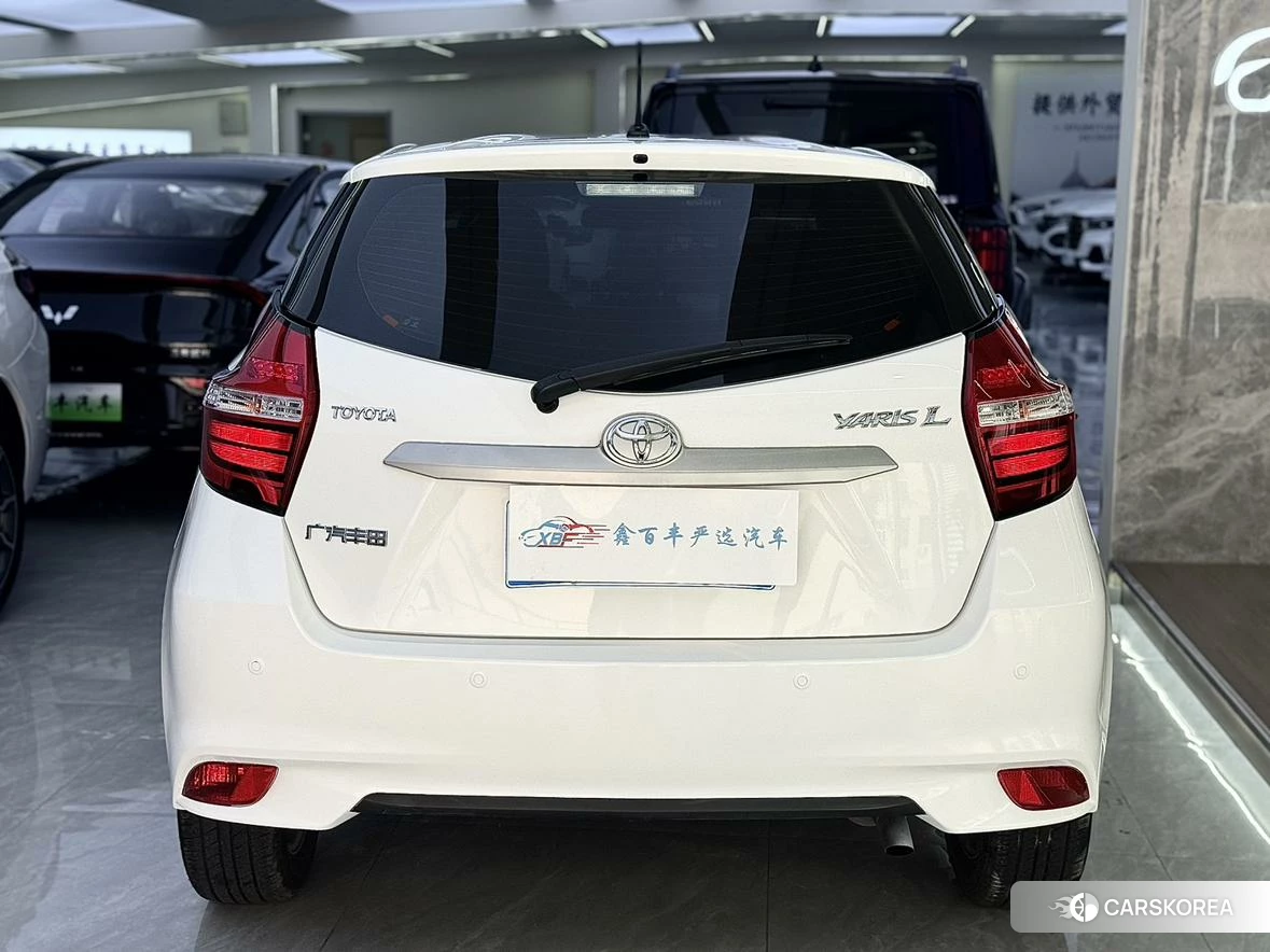 Toyota YARIS L Zhixuan 2021 Белый из Китая, фото 6