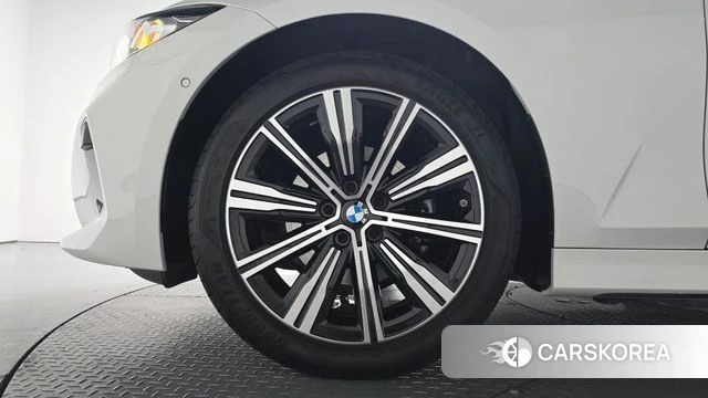 BMW 3 Series (G20) id 4612417 из Кореи 26