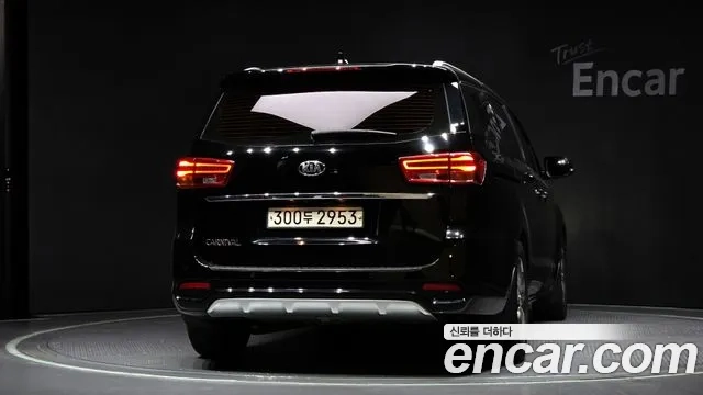 Kia The New Carnival id 2887142 из Кореи 14