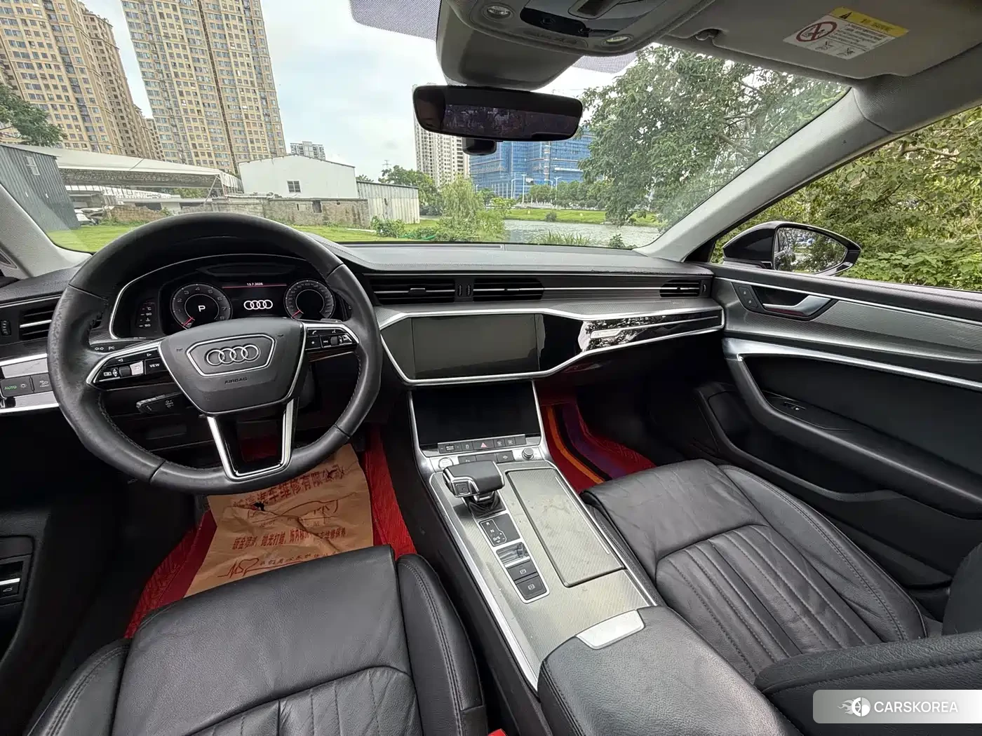 Audi A6L id 4600941 из Китая 11