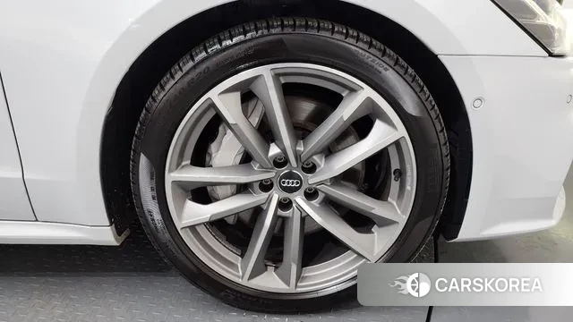 Audi A7 (4K) id 3753774 из Кореи 14