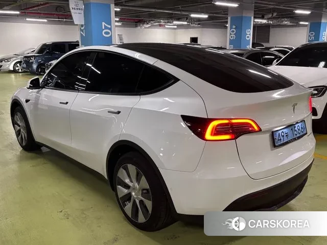 Tesla Model Y id 3524259 из Кореи 9