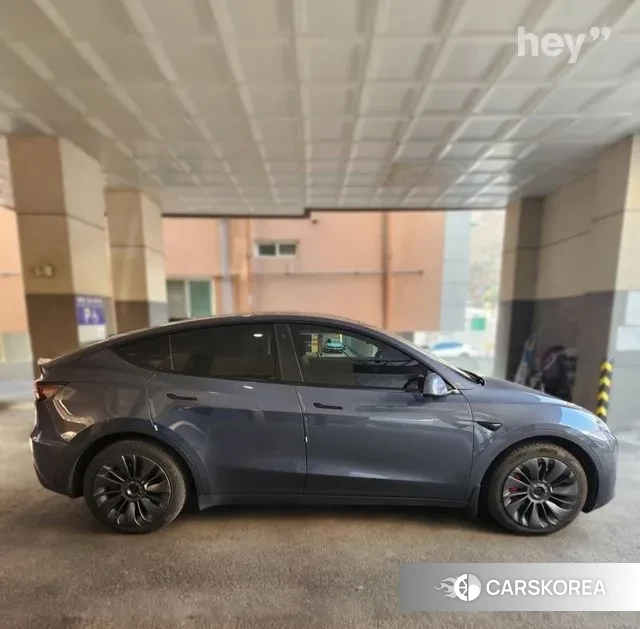 Tesla Model Y id 3765053 из Кореи 8
