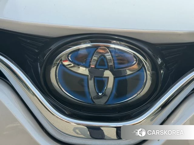 Toyota Camry id 4262596 из Китая 23