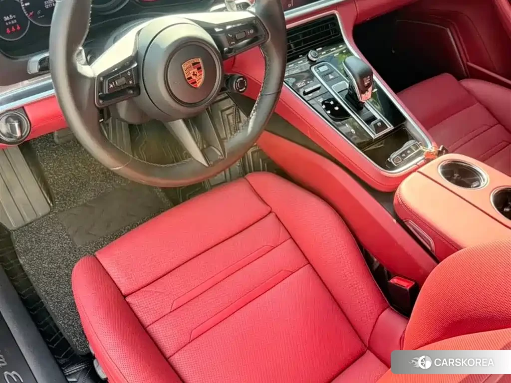 Porsche Panamera 2023 Белый из Китая, фото 4