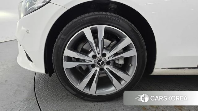 Mercedes-Benz C-Class W205 id 4490064 из Кореи 23