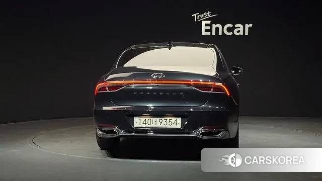 Hyundai The New Grandeur IG Hybrid id 3621159 из Кореи 14