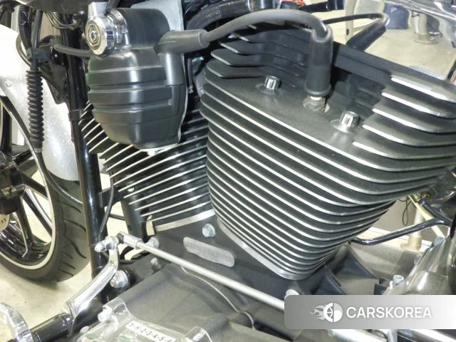 Engine photo