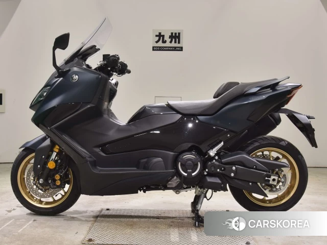 Проданный Yamaha T-MAX 560 TECH MAX 2023 из Японии, фото 4