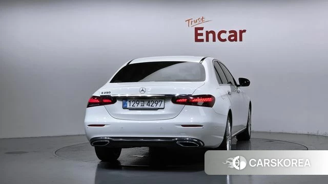 Mercedes-Benz E-Class W213 id 4707312 из Кореи 13
