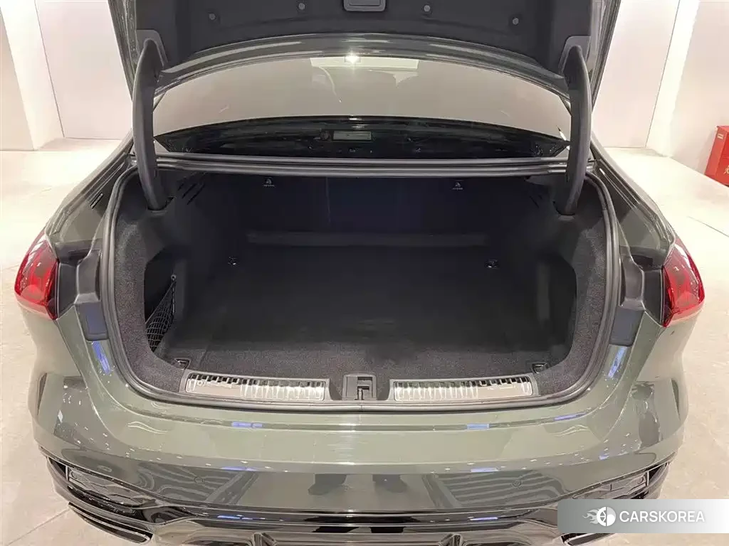 Audi A5L 2025 Зеленый из Китая, фото 4