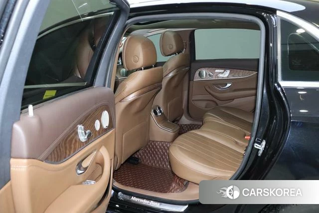 Mercedes-Benz E-class id 4257771 из Китая 14