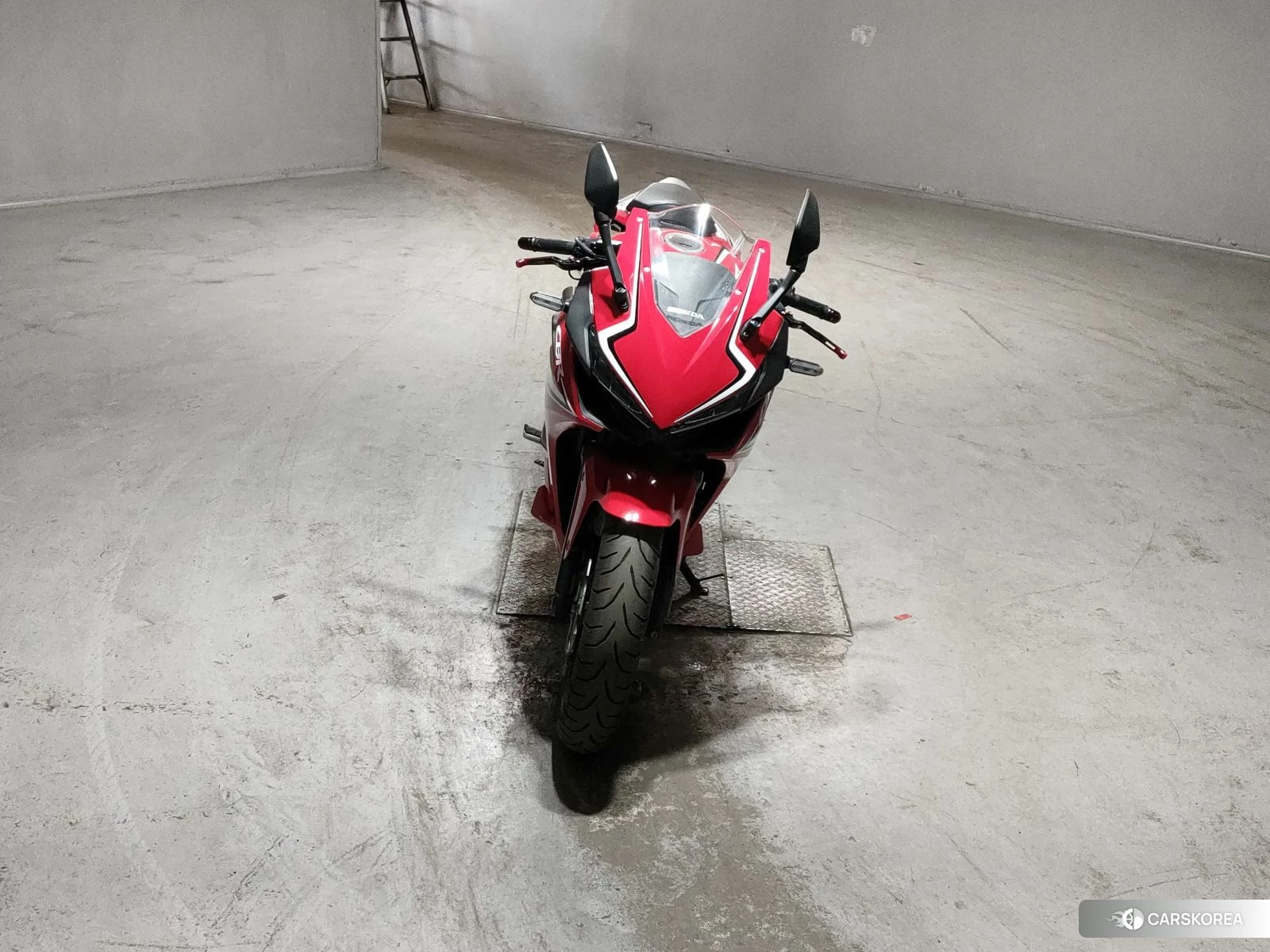 Проданный Honda CBR400R id 3947063 из Японии, фото 2