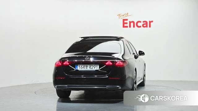 Mercedes-Benz E-Class W214 id 4427069 из Кореи 27