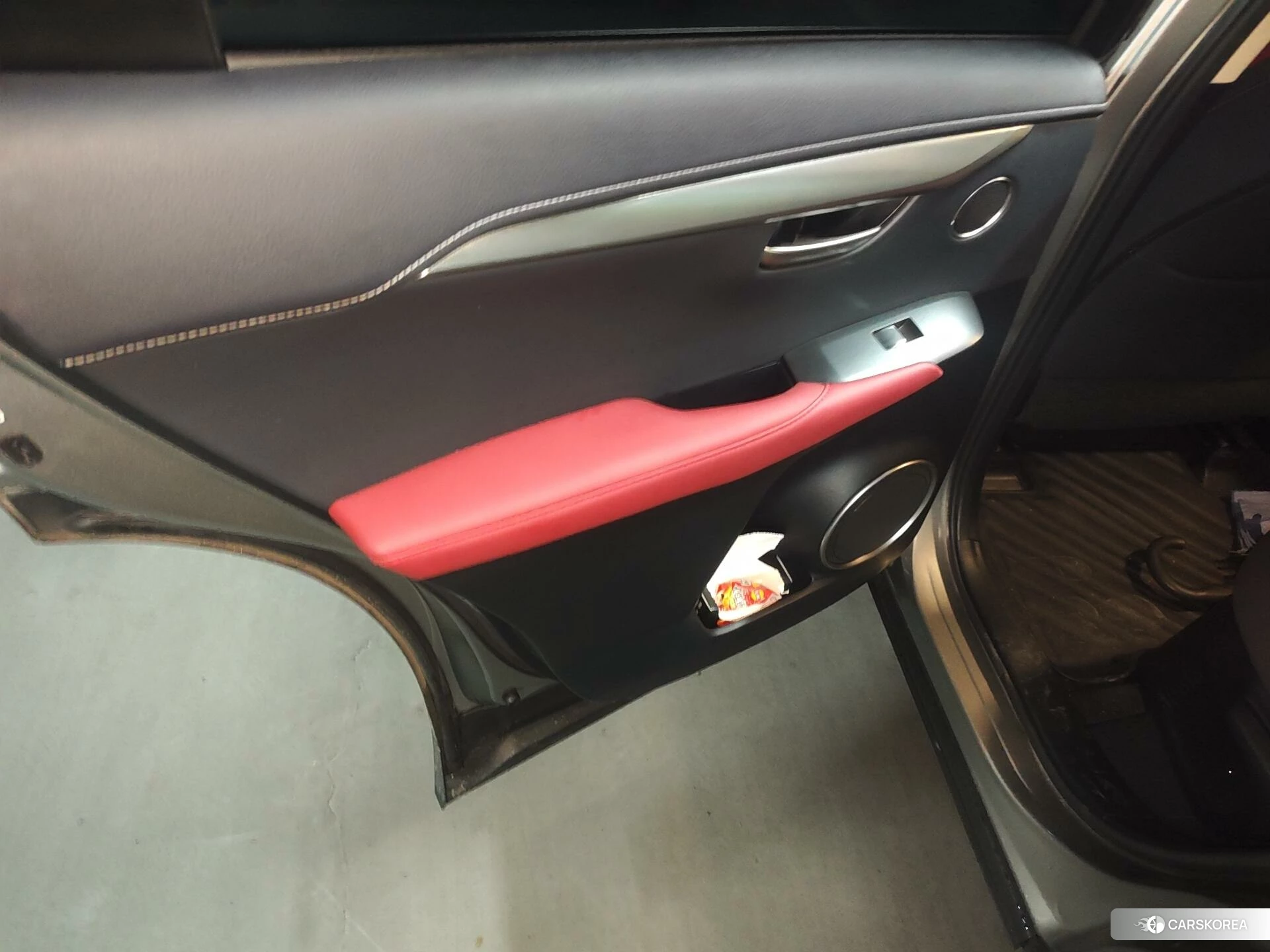 Lexus NX id 4461921 из Китая 15
