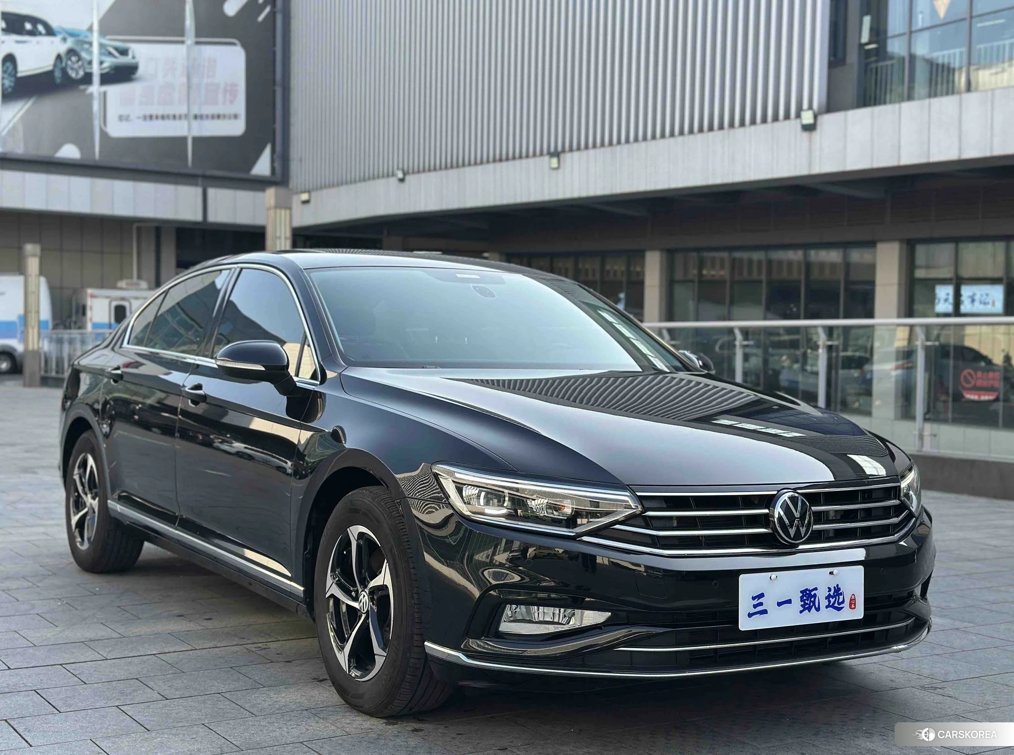 Volkswagen Magotan id 4461776 из Китая 12