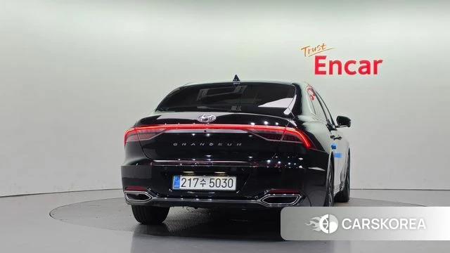 Hyundai The New Grandeur IG Hybrid id 4900107 из Кореи 14
