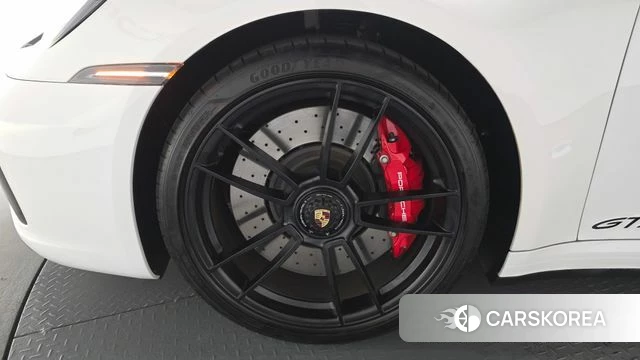 Porsche 911(992) id 4195282 из Кореи 27