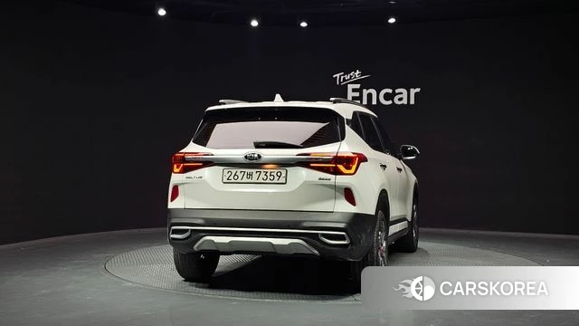 Kia Seltos id 4446560 из Кореи 14