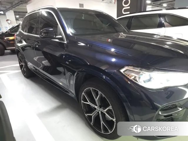 BMW X5 (G05) 2022 Черный из Кореи, фото 6