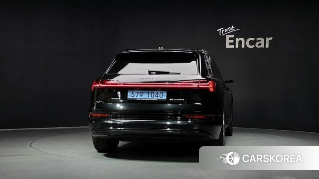 Audi e-Tron id 4585143 из Кореи 28